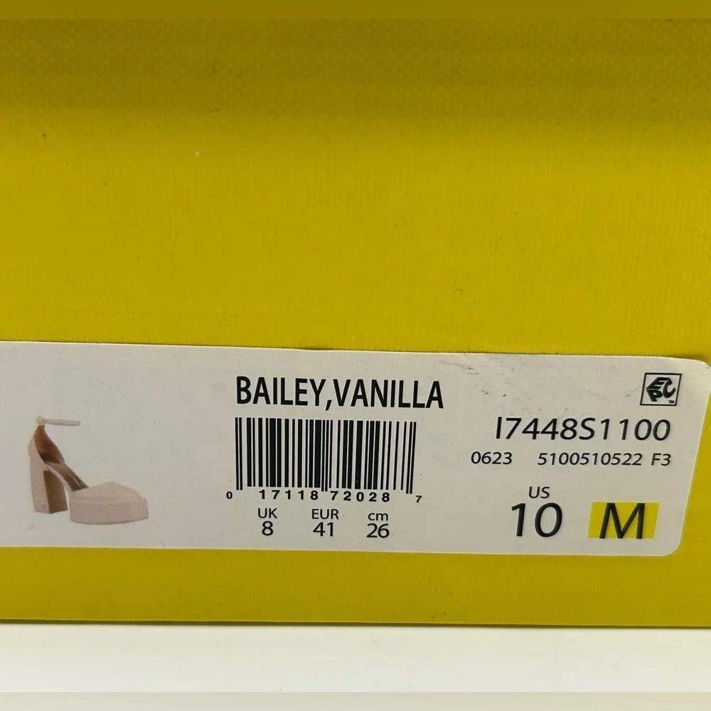 Circus by Sam Edelman Women’s Bailey Platform Heels Vanilla 10 M New With Box